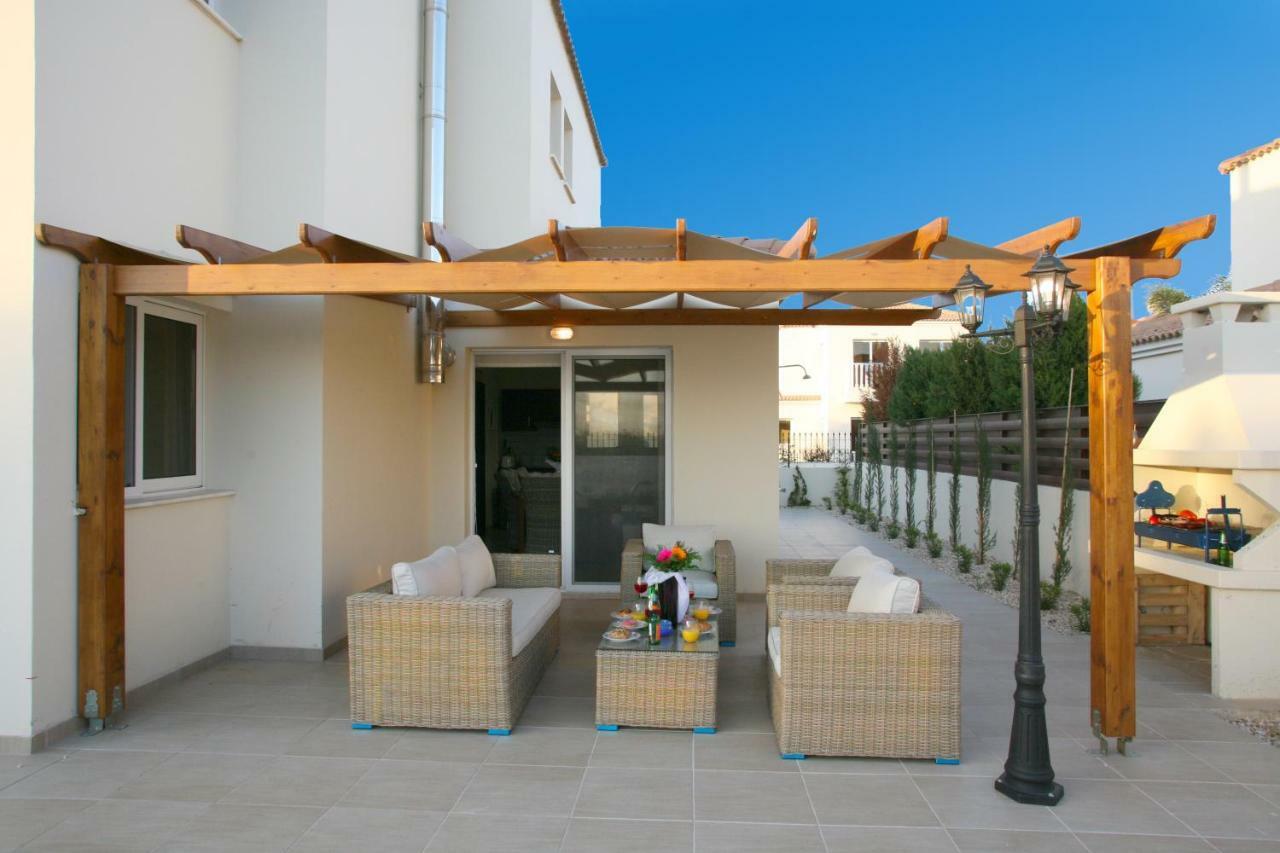 Villa Carmel アヤナパ エクステリア 写真